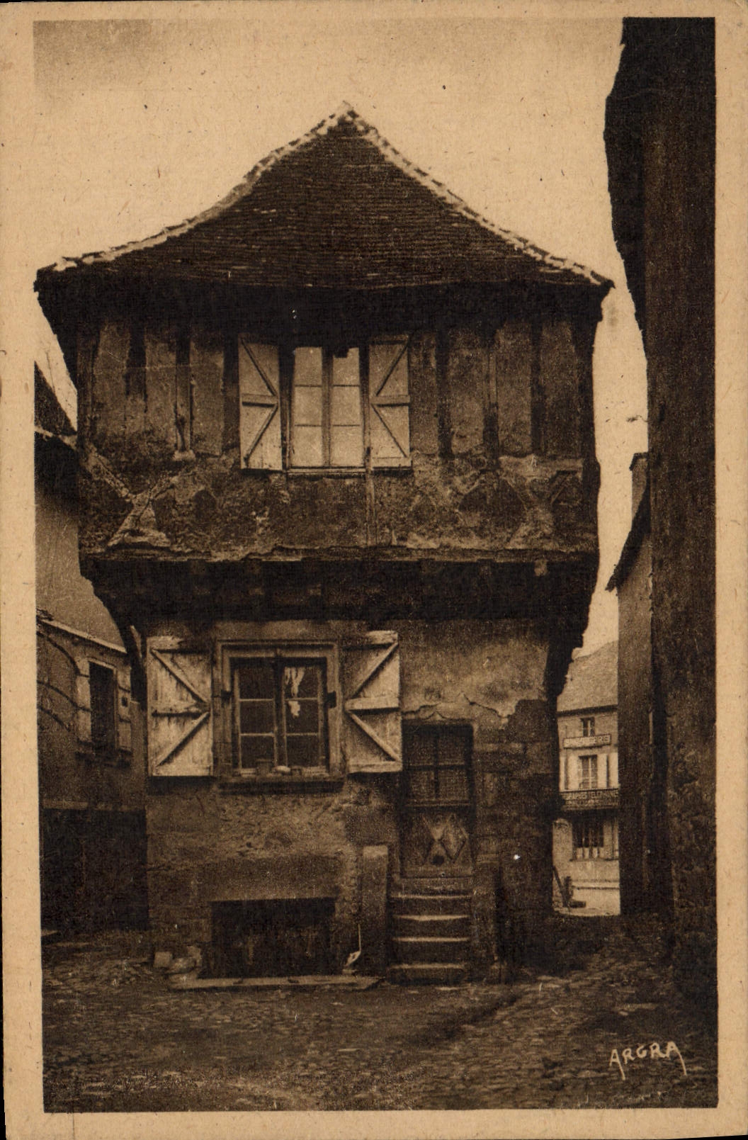 CPA Saint Cere Maison du 15eme Rue Paramelle