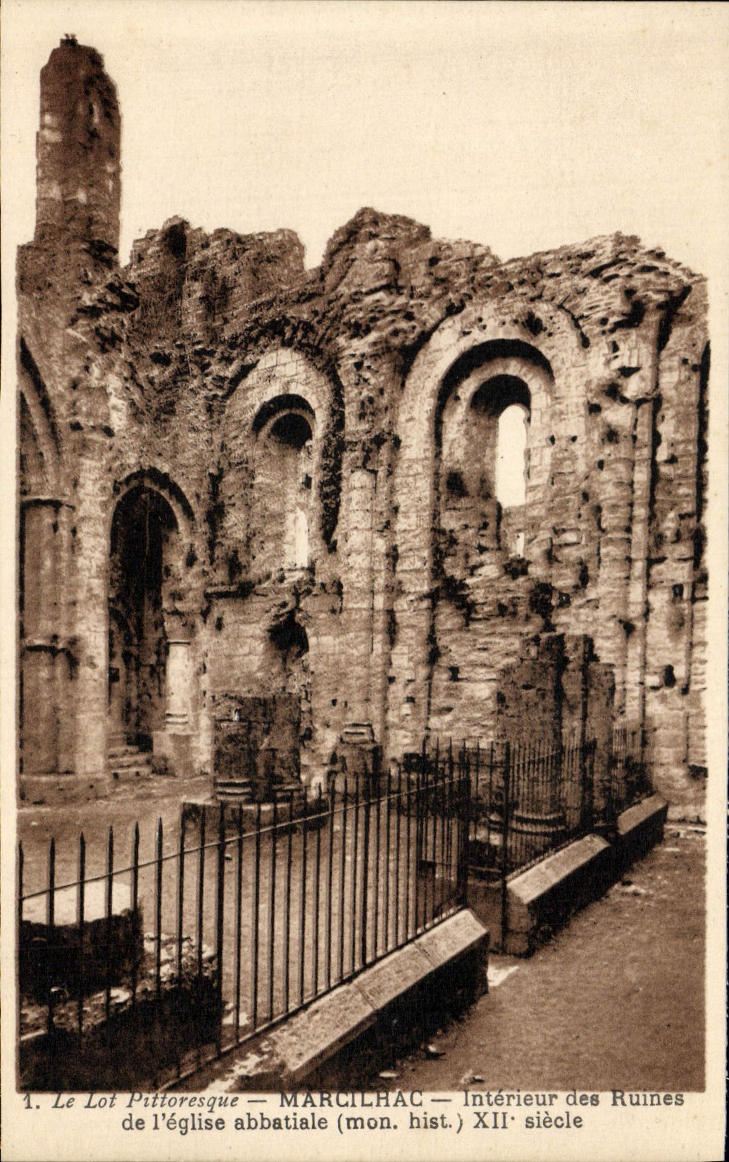 VINTAGE POSTCARD the Picturesque Batch Interior Marcilhac Of the Ruins Of the Abbey church