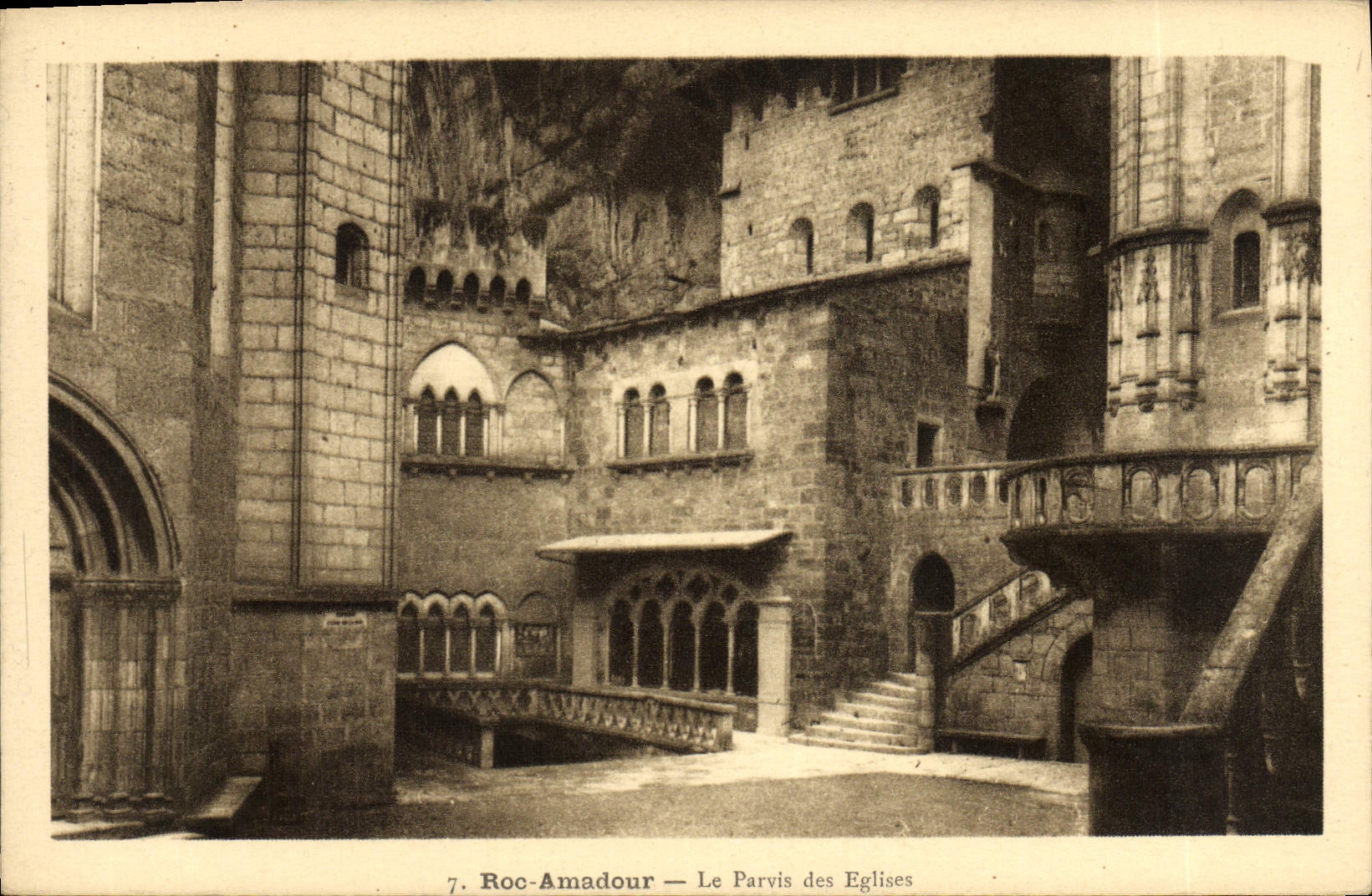VINTAGE POSTCARD Rocamadour the Square Of the Churches