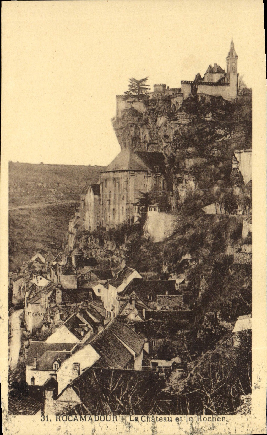 VINTAGE POSTCARD Rocamadour the Castle And the Rock