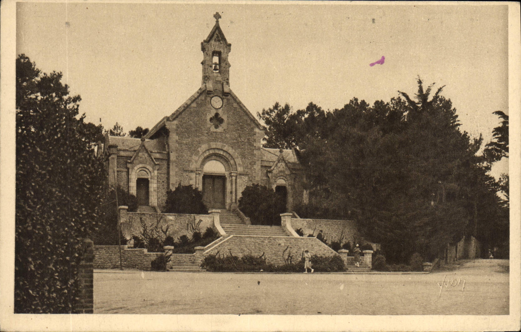 VINTAGE POSTCARD Soft La Baule France the Vault