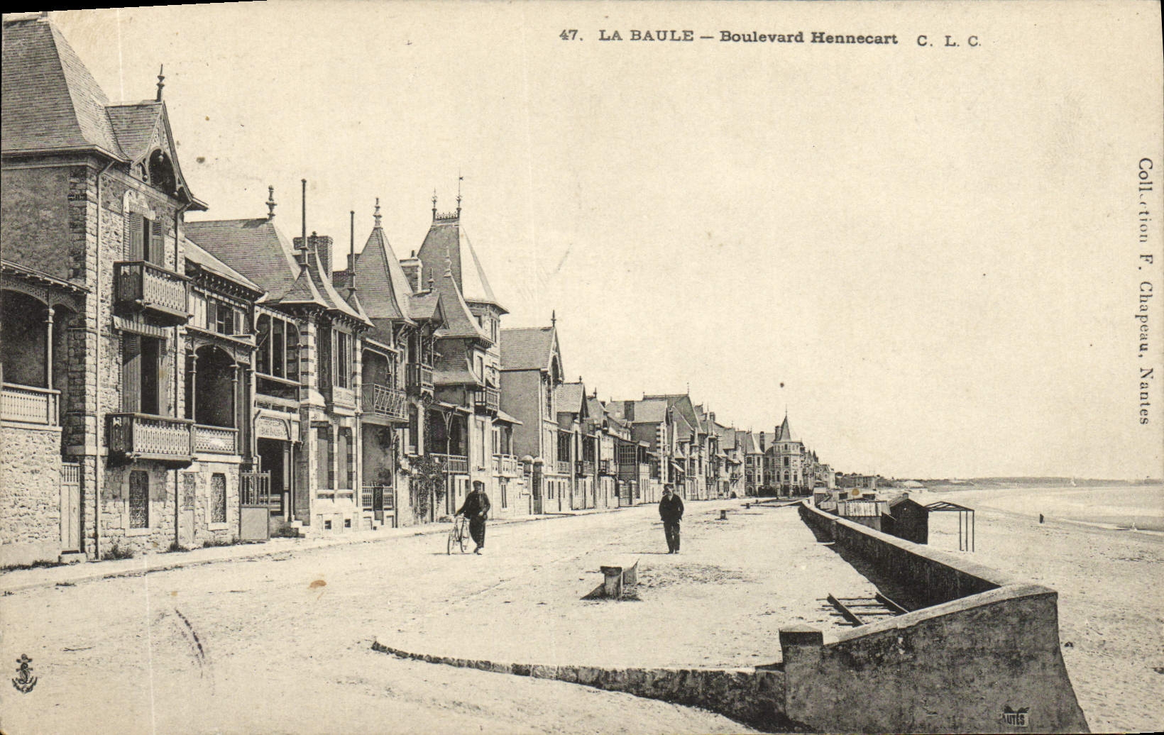 VINTAGE POSTCARD La Baule Hennecart Boulevard