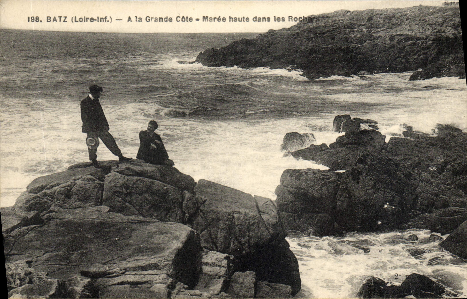 VINTAGE POSTCARD Batz With the Great Dimension High tide In the Rocks