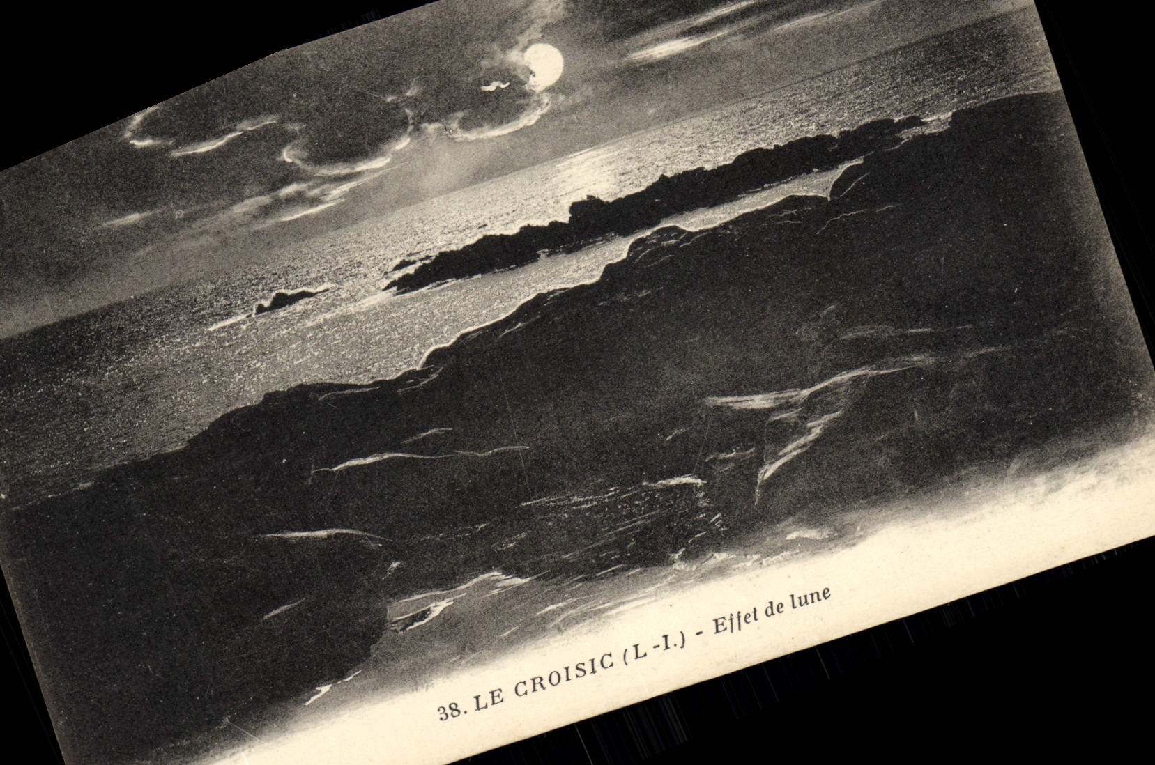 VINTAGE POSTCARD Croisic Effect De Iune