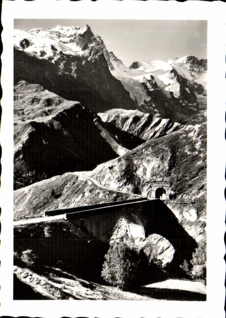 CPM Route Du Lautaret Et Grand Pic De La Meije