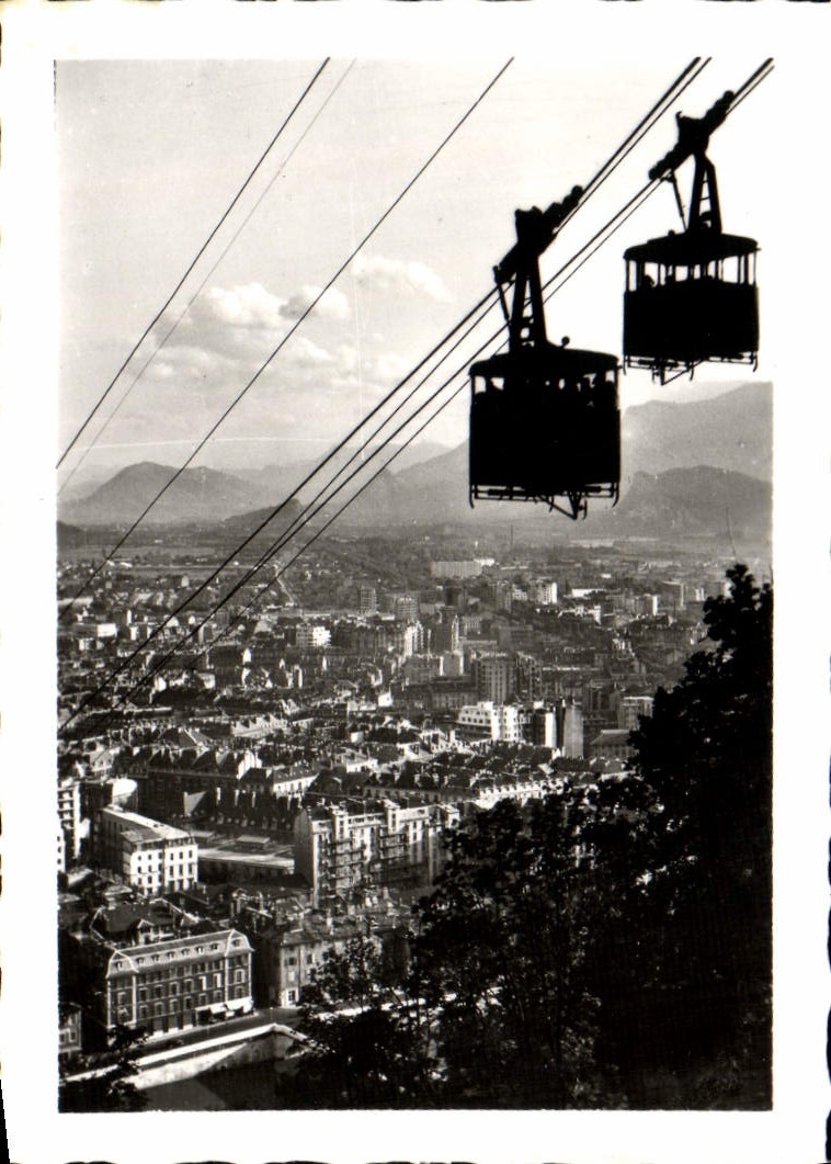 CPM Teleferique De La Bastille Croisement Des Deux Bennes Grenoble
