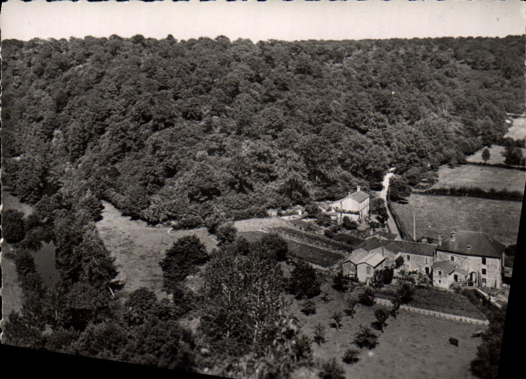 MODERN CARD Mervent the Valley Of the Gate