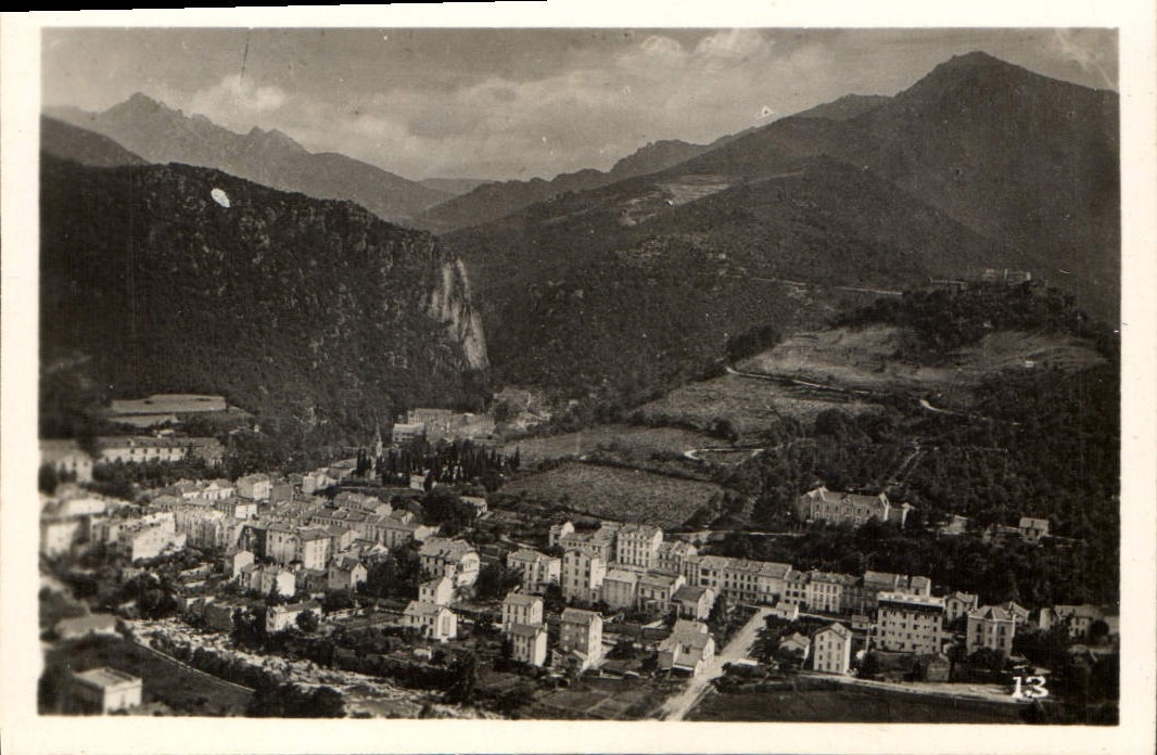 MODERN CARD Amelie Les Bains