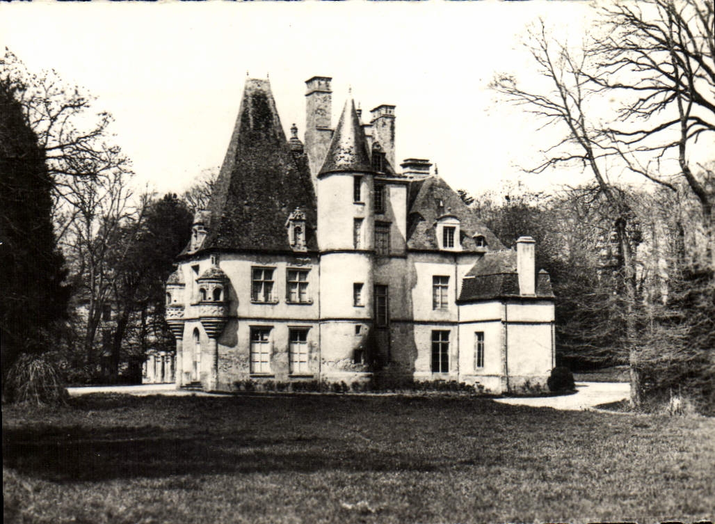 MODERN CARD Lion sur Mer the Castle Dimensions Park