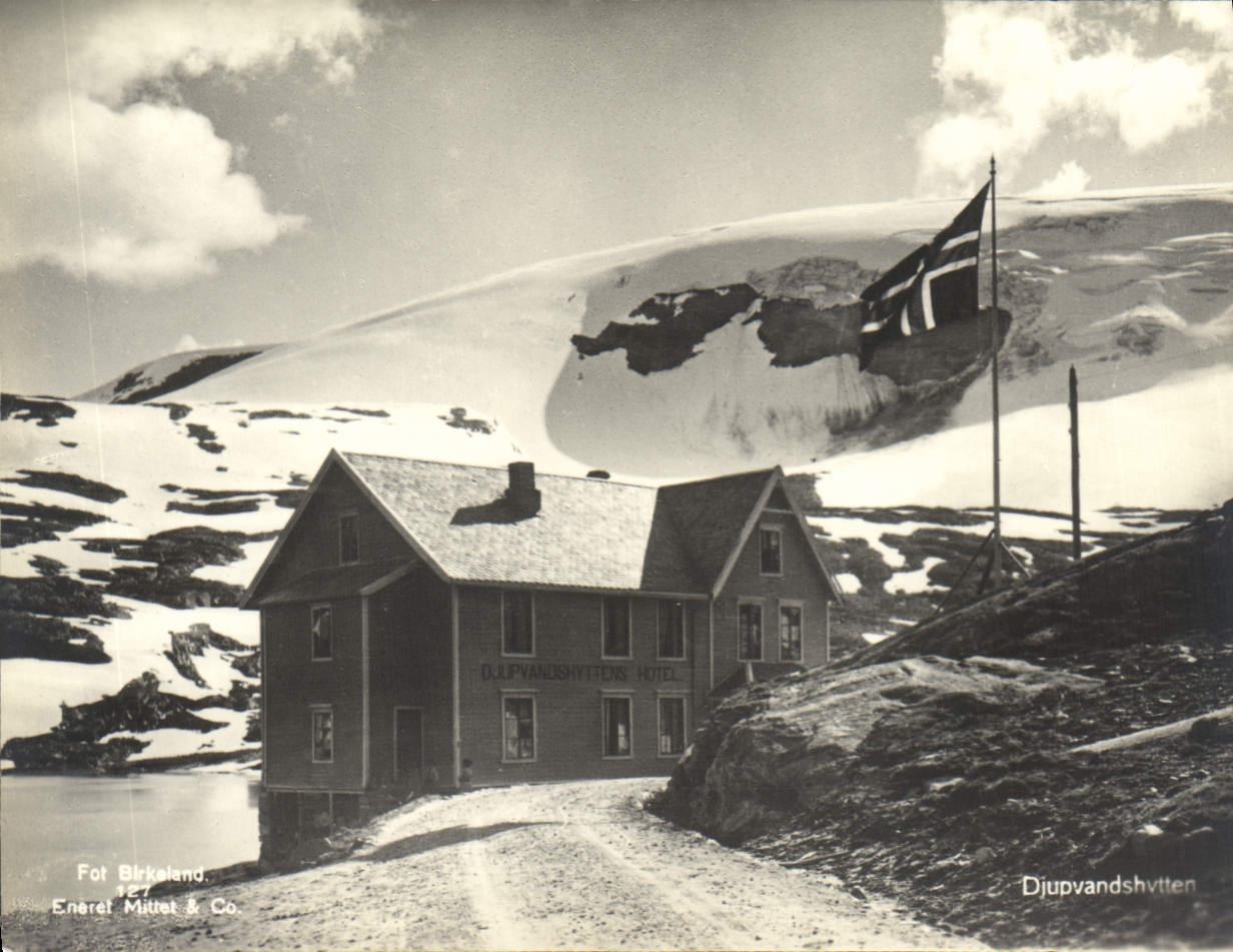 MODERN CARD Djupvandshvtten