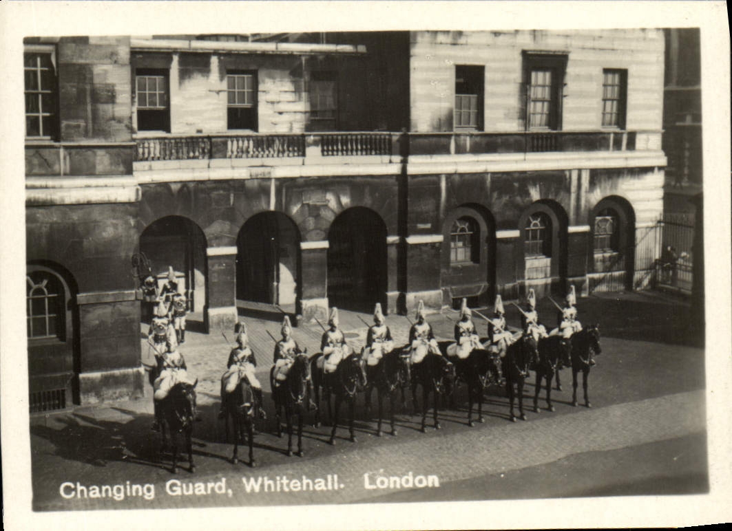 POSTAL MODERNA protector cambiante Whitehall Londres