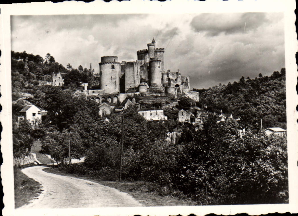 CPM Vue Generale Cote Sud Bonaguil