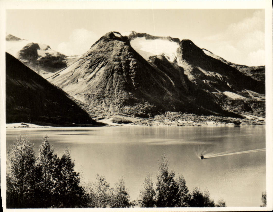 MODERN CARD Utsikt FRA Hijelle Nordfjord