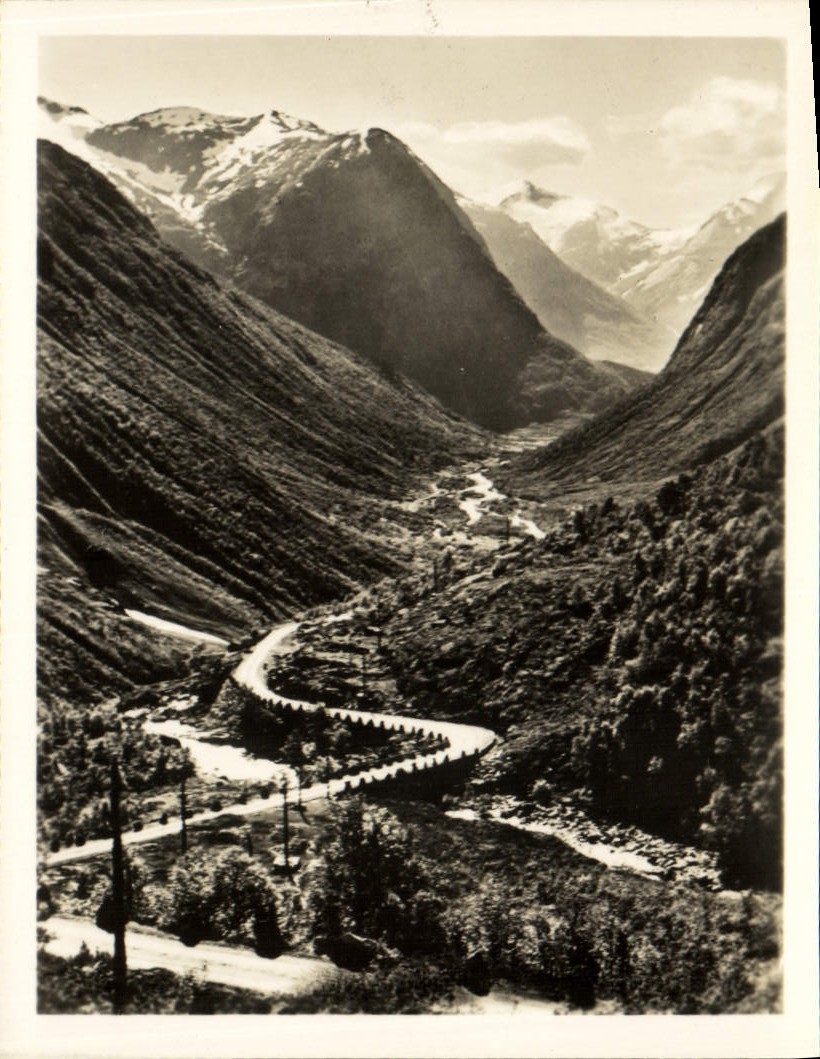 MODERN CARD Videsaeter Word Hjelledalen