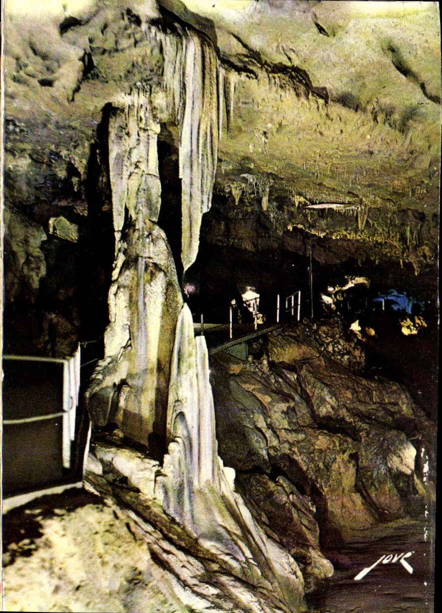 MODERN CARD the Caves De Betharram Column In Formation
