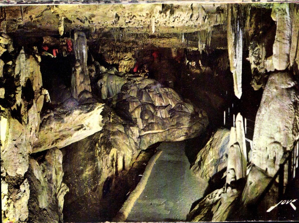 MODERN CARD the Caves De Betharram the Pillar of Hercules