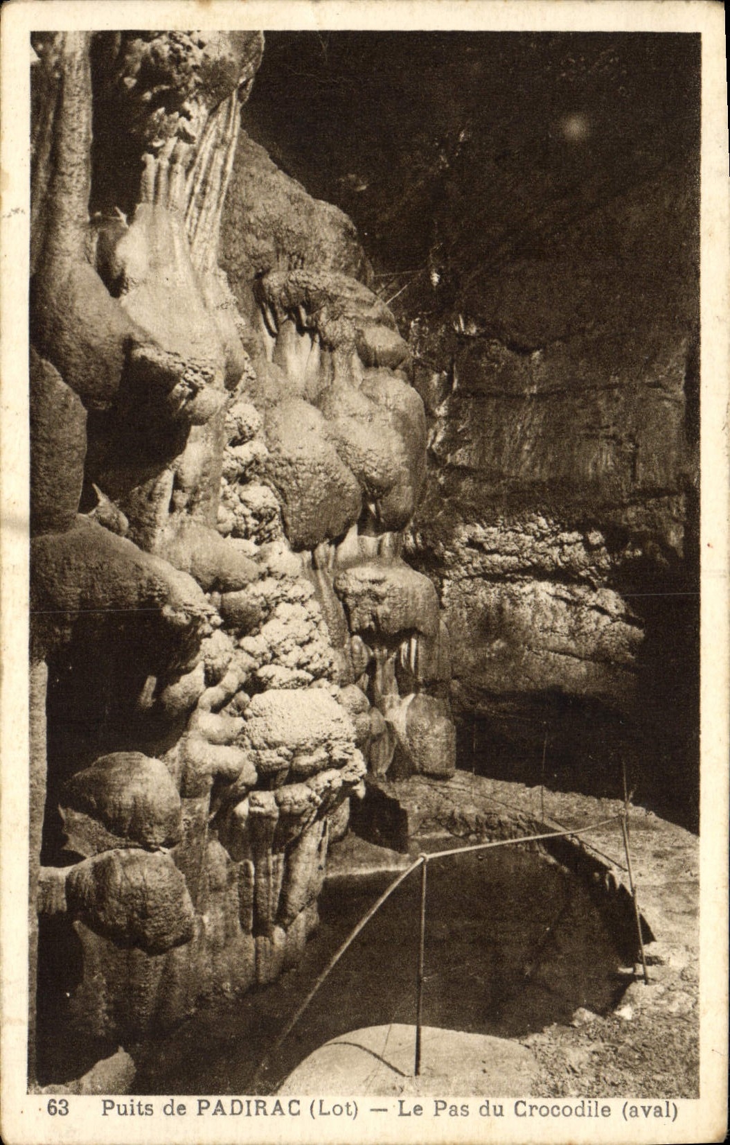 CPA Puits De Padirac Le Pas Du Crocodile