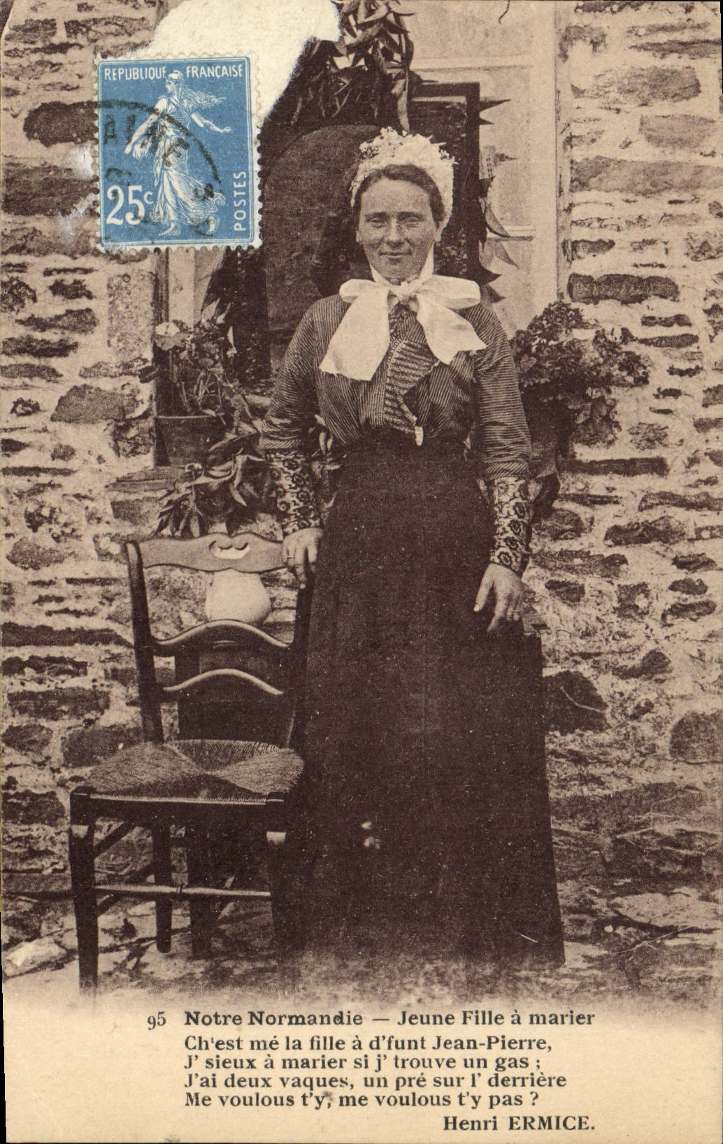 CPA Notre Normandie Jeune Fille A Marier