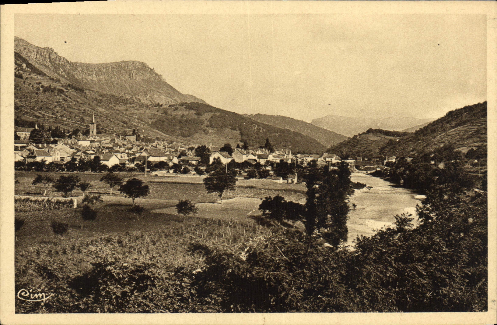 CPA Gorges Du Tarn Florac vue prise des Gorges du Tarn Vue generale
