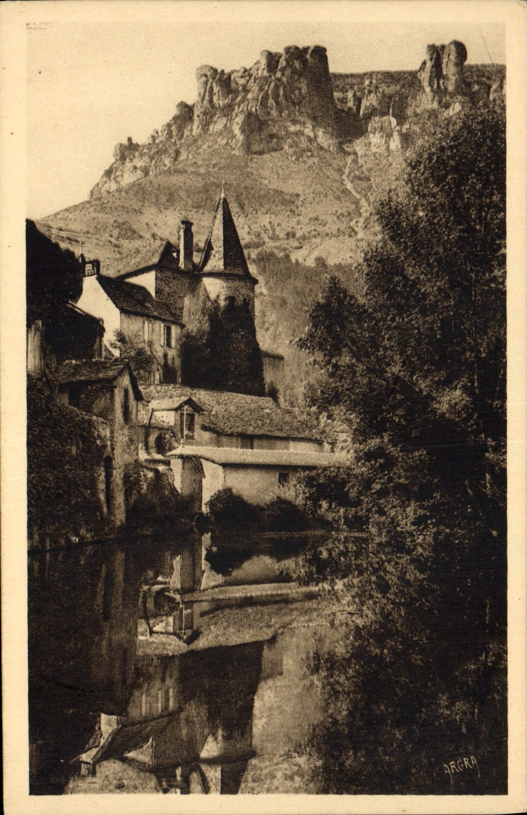 CPA Gorges Du Tarn Florac L'Ancien Chateau