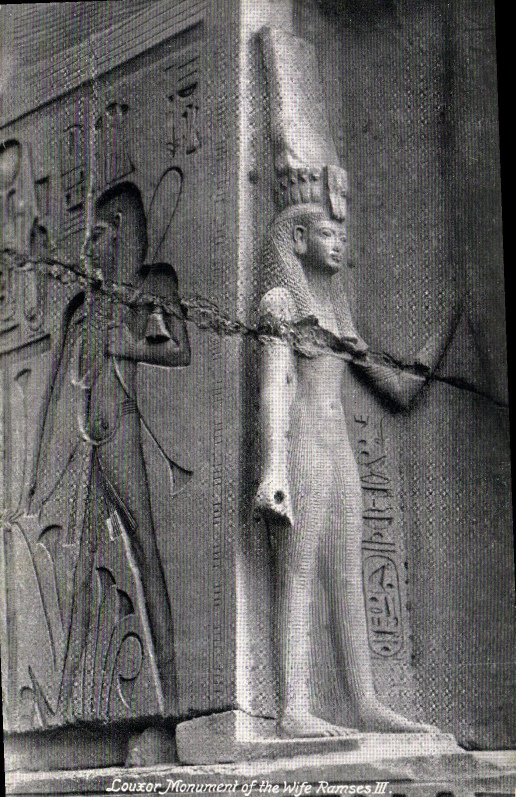 CPA Louxor Monument of the Wife Ramses III Egypte