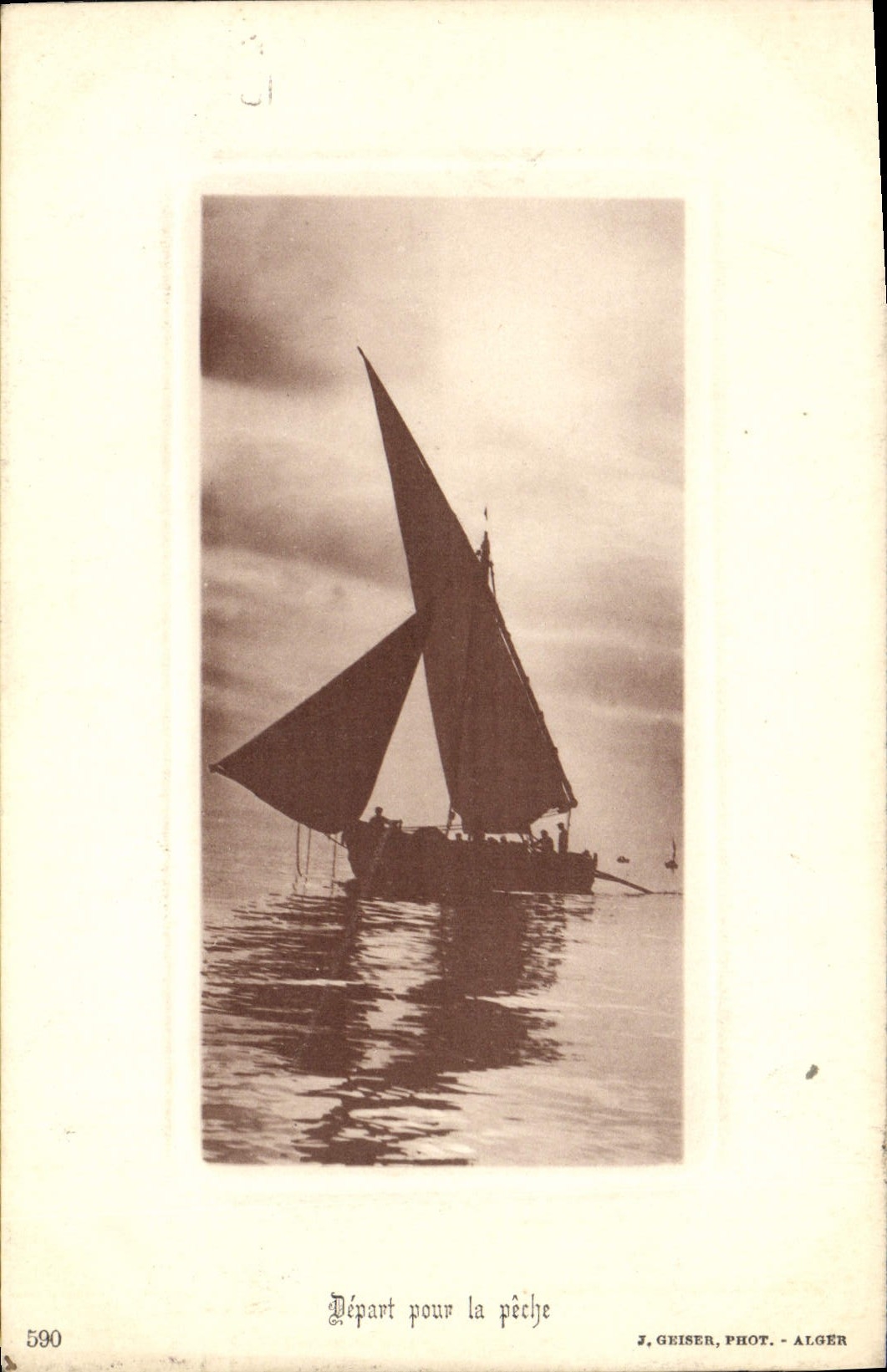 CPA Depart pour la peche Bateau 