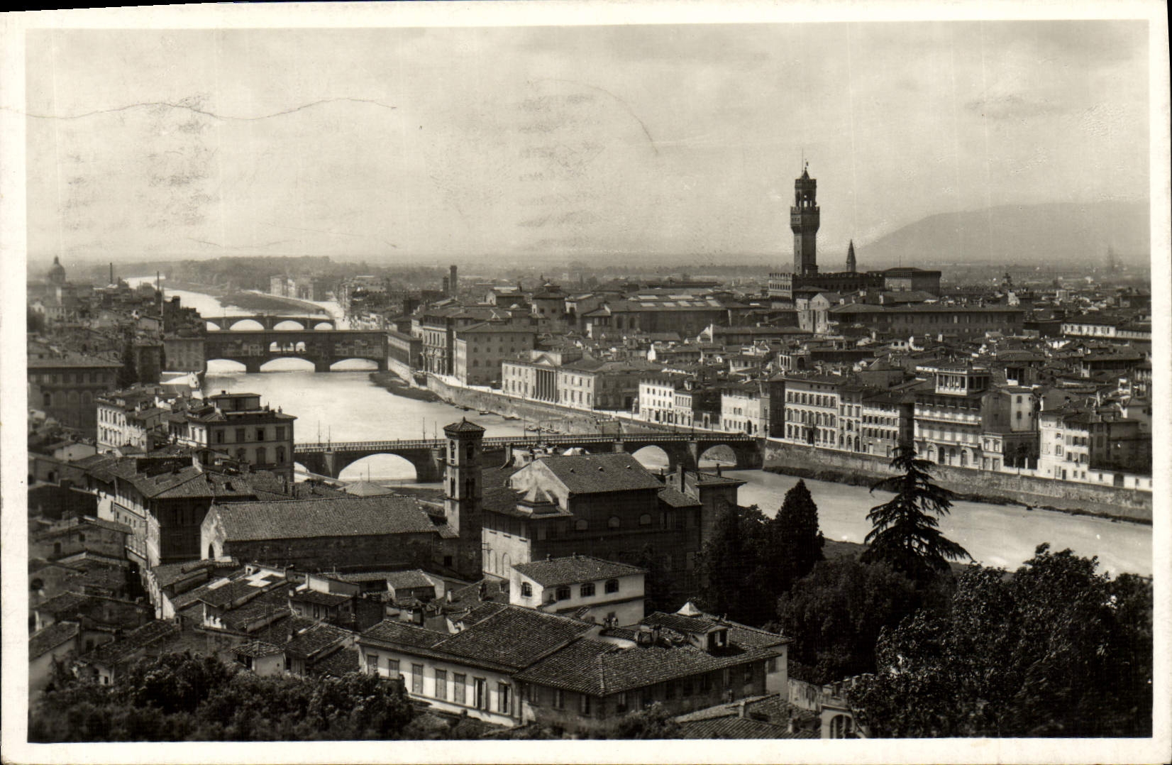 Panorama Visto Dal Piazzale Michelangelo de Firenze de la POSTAL de la VENDIMIA