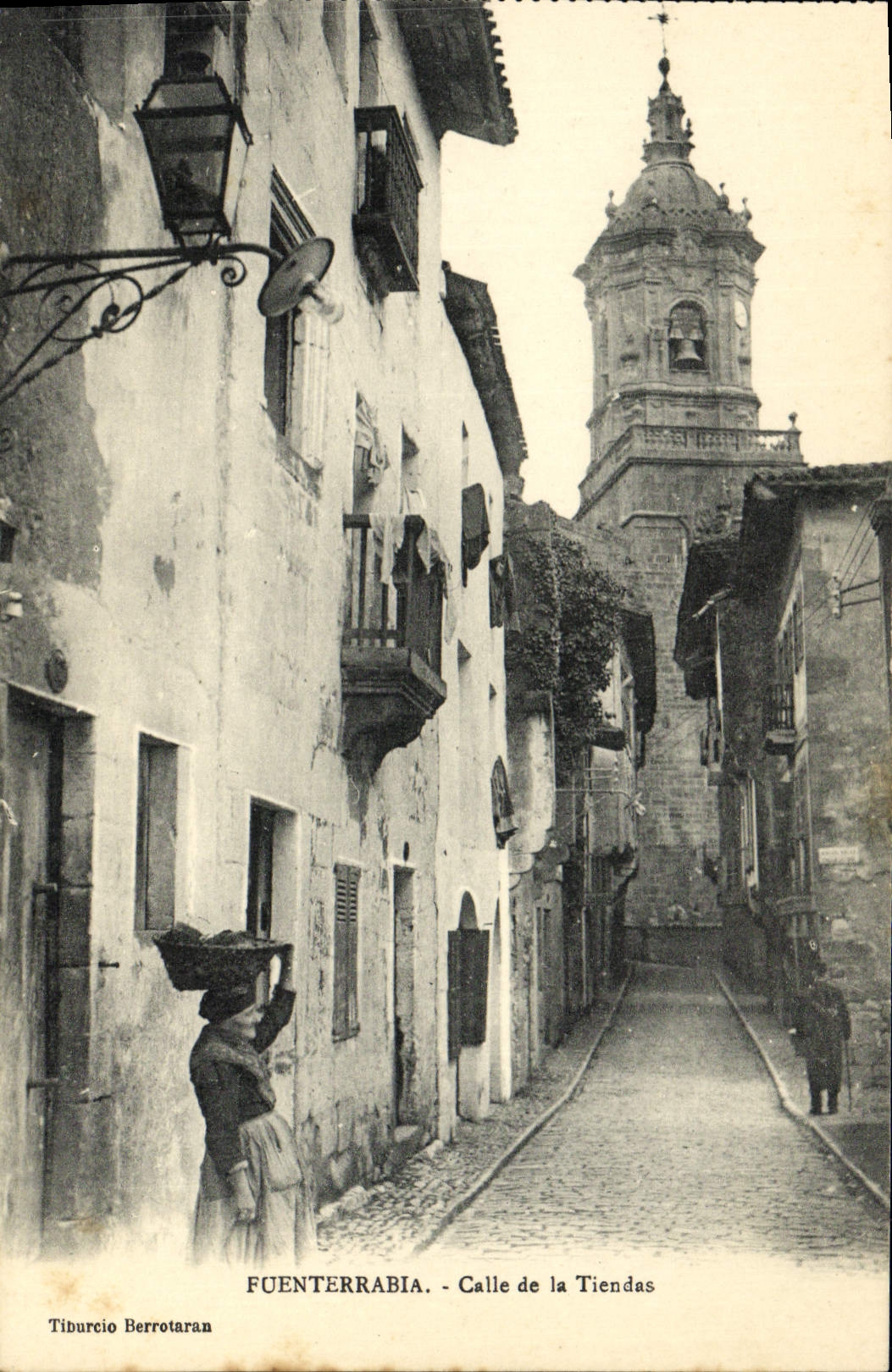 CPA Fuenterrabia Calle De La Tiendas