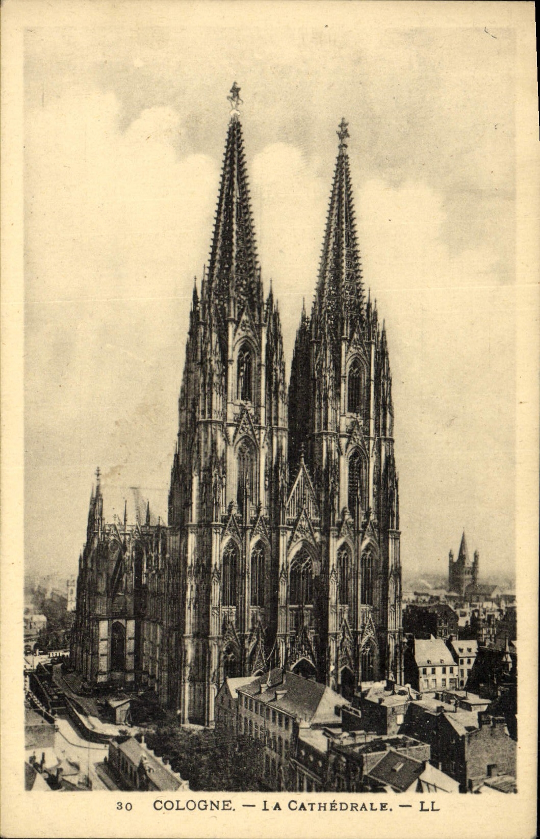 CPA Cologne La Cathedrale