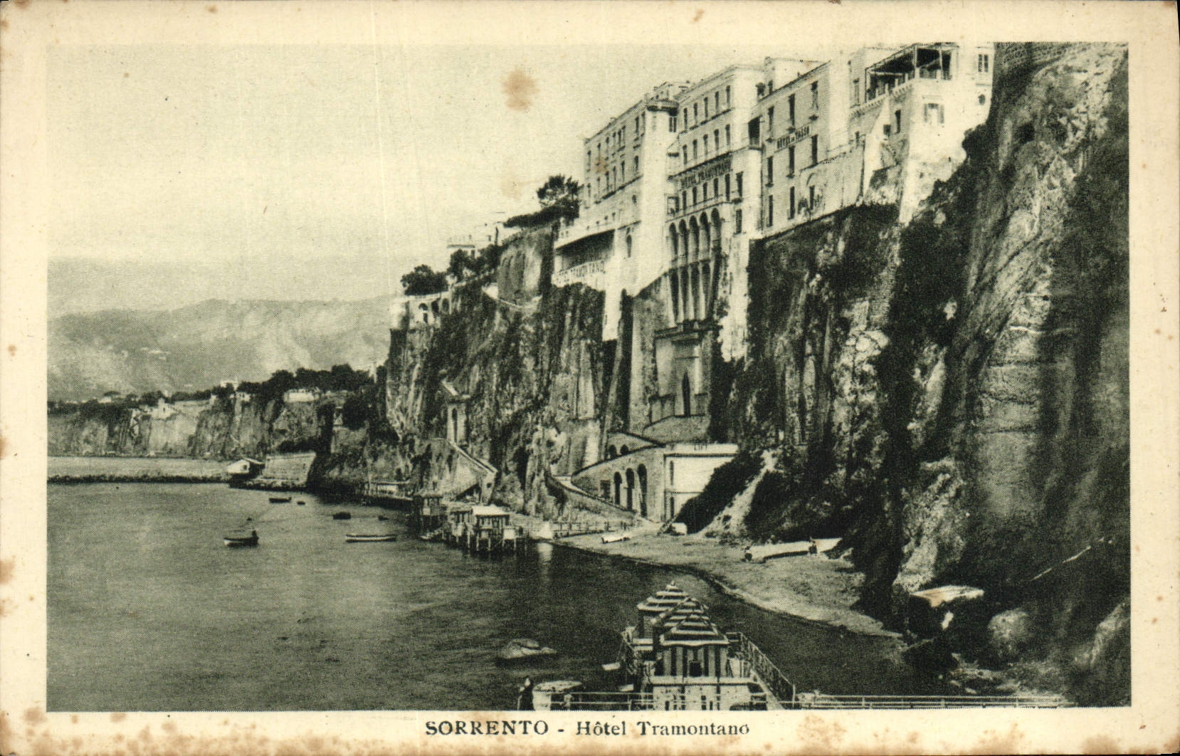 CPA Sorrento Hotel Tramontano Publicite Pastiglie Valda Pastilles Valda