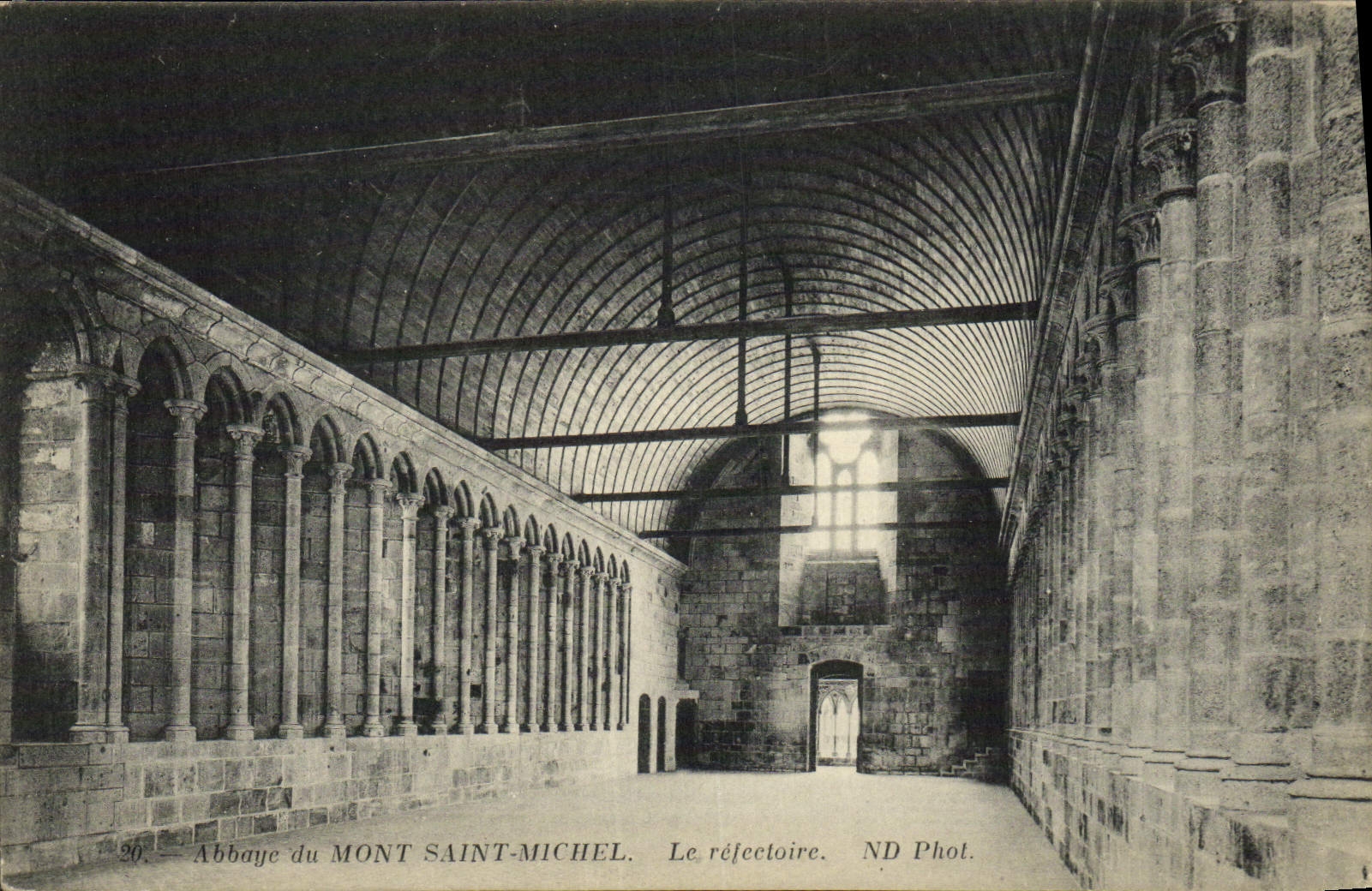 CPA Abbaye Du Mont Saint Michel Le Refectoire