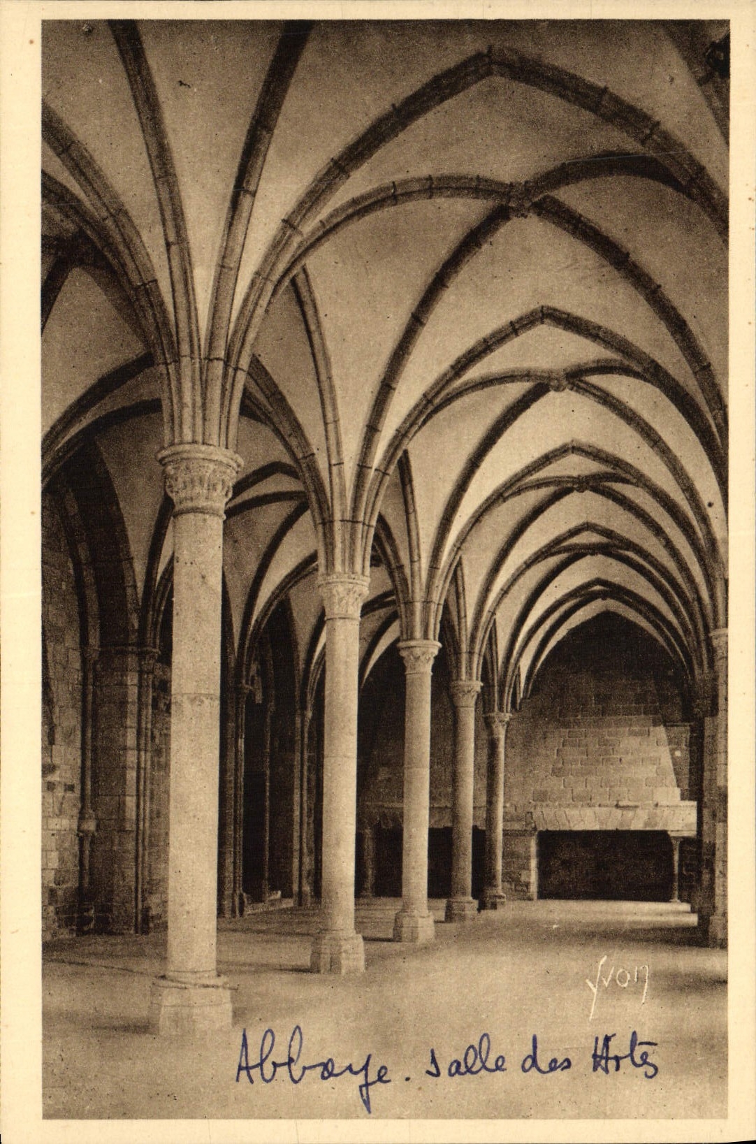 CPA La Douce France Le Mont St Michel Abbaye Salle Des Hotes