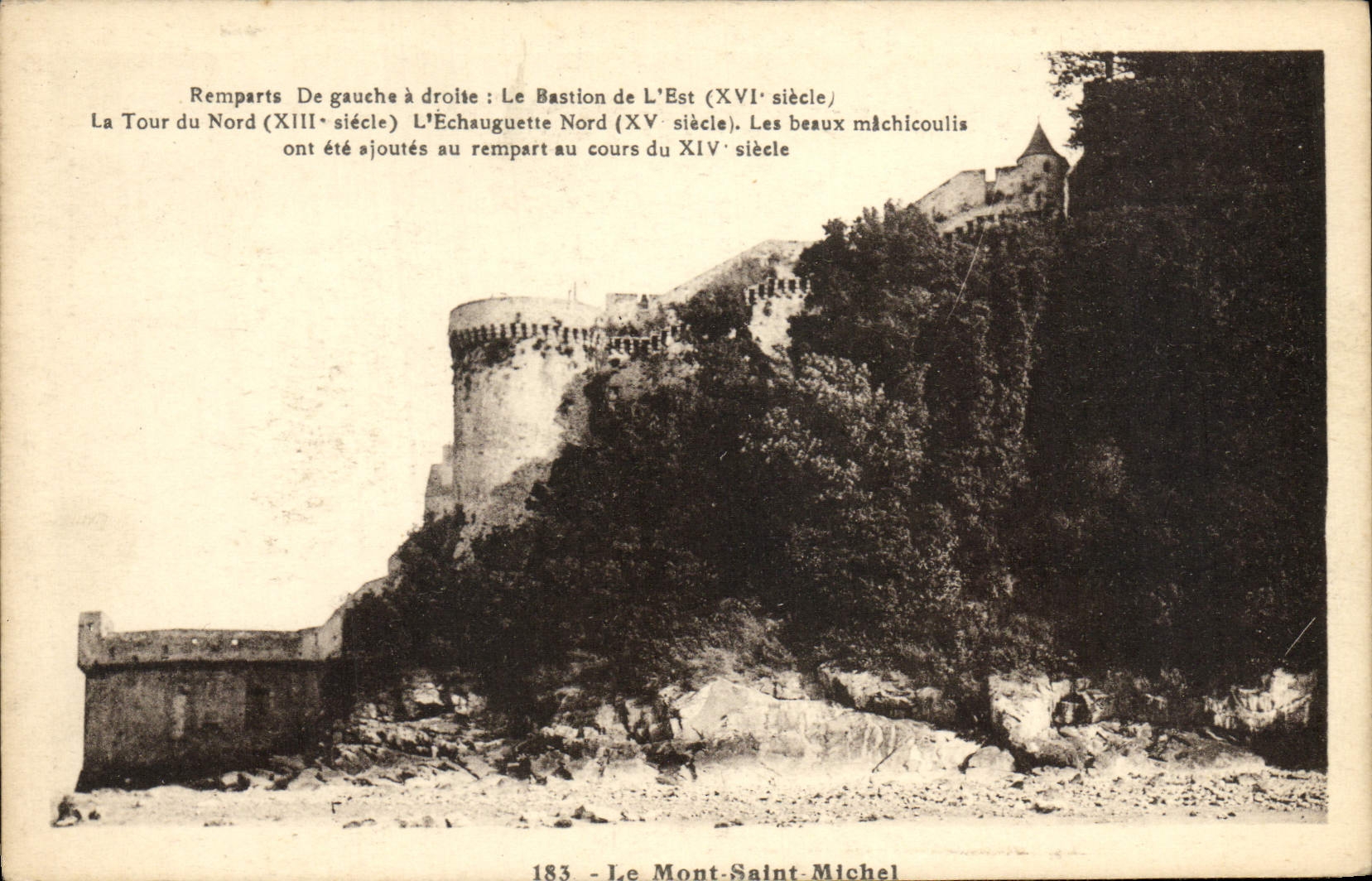 CPA Le Mont Saint Michel Remparts