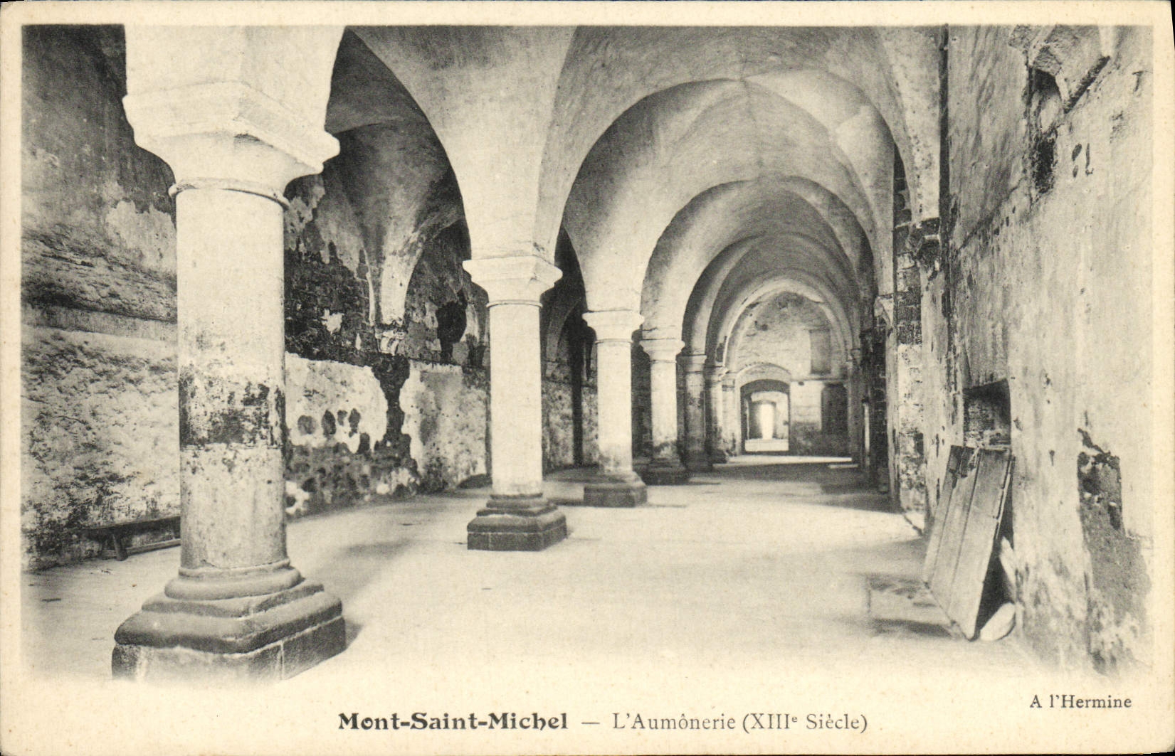 CPA Mont Saint Michel L'Aumonerie