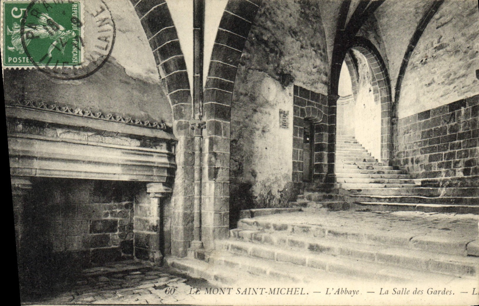 CPA Le Mont Saint Michel L'Abbaye La Salle Des Gardes