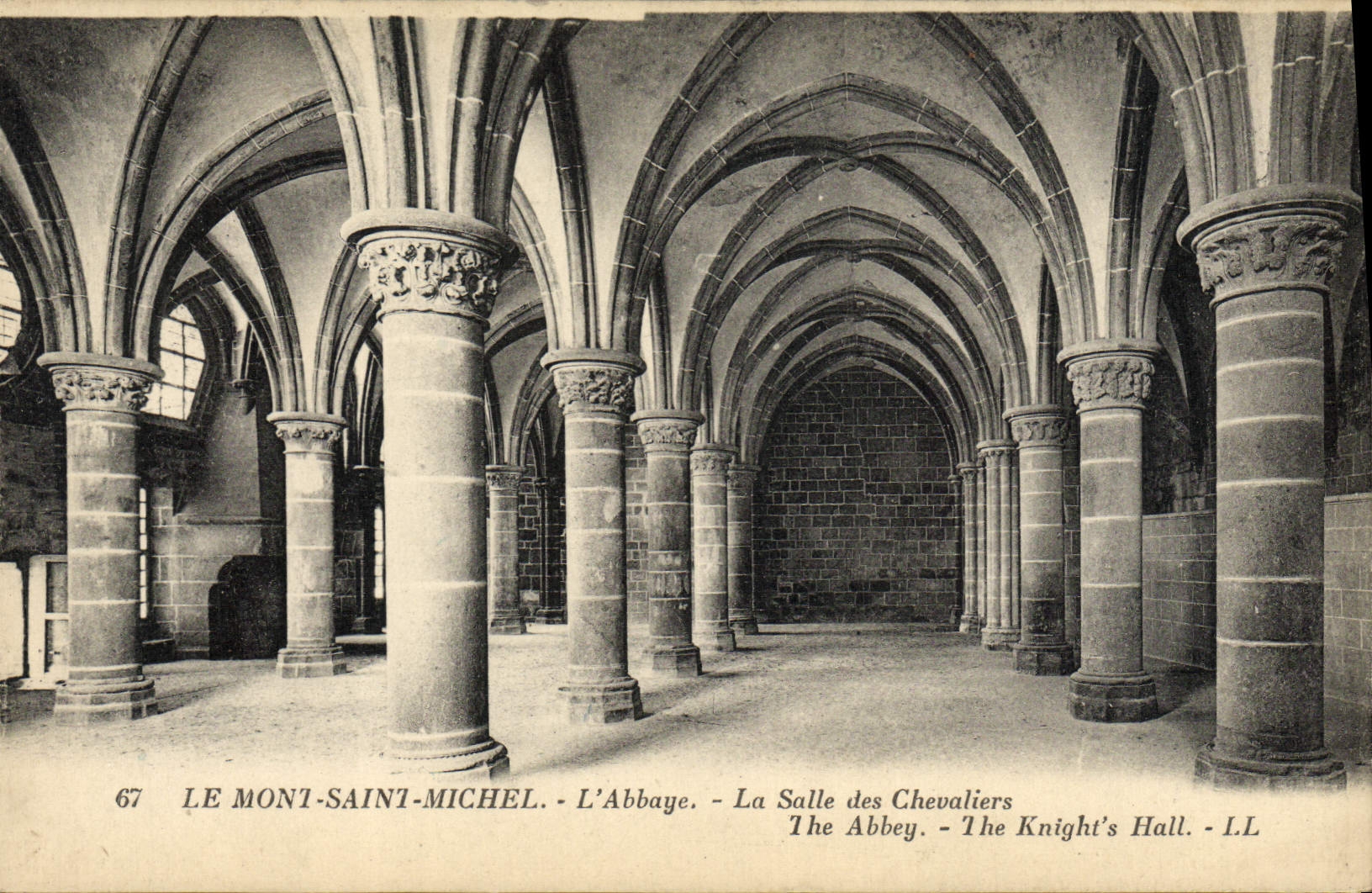 CPA Le Mont Saint Michel L'Abbaye La Salle Des Chevaliers