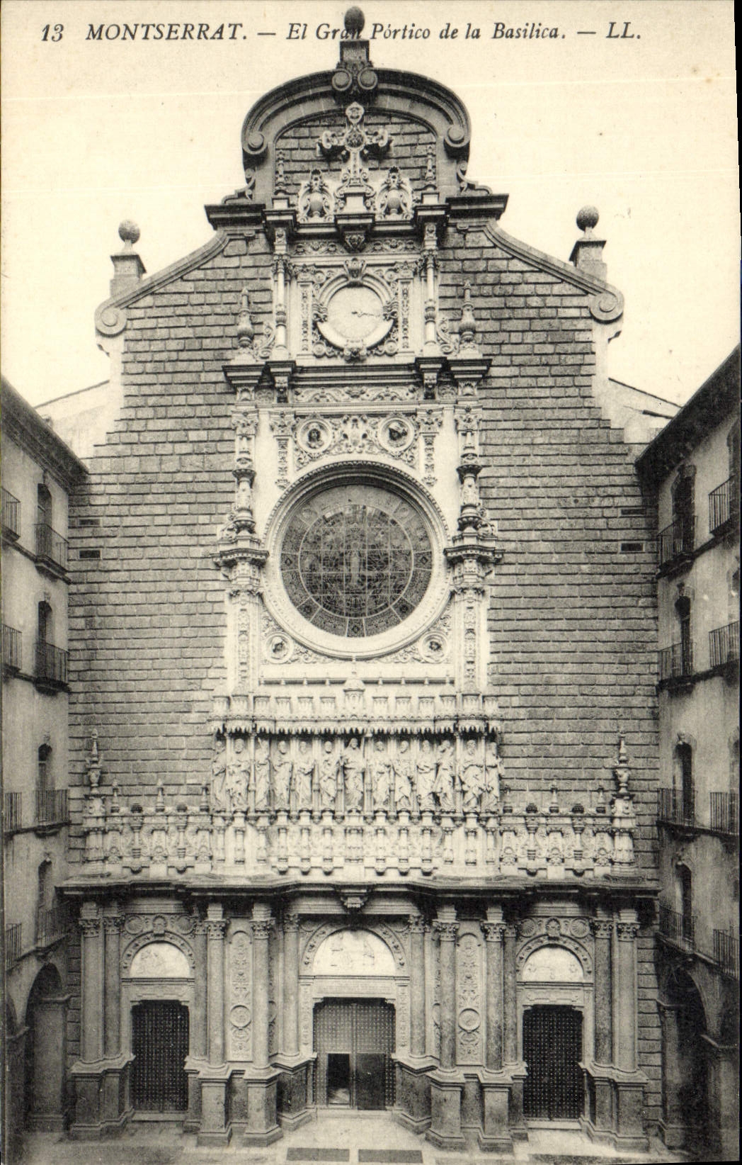 CPA Montserrat El Gran Portico de la basilica