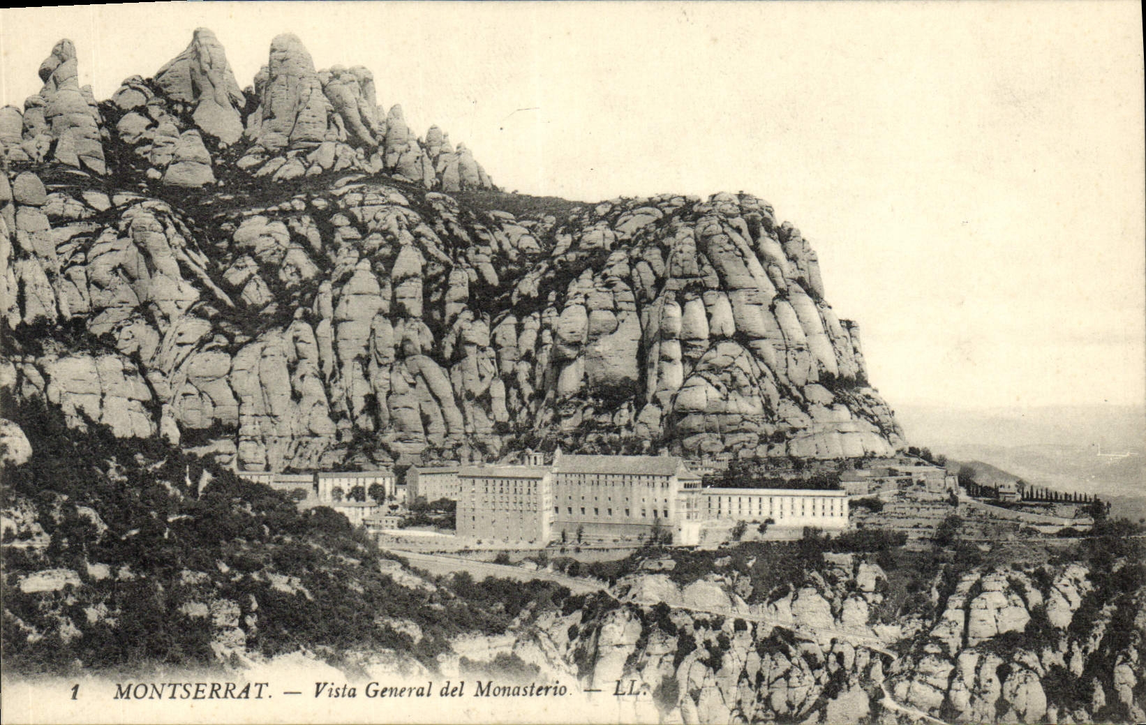 CPA Montserrat Vista General del Monasterio