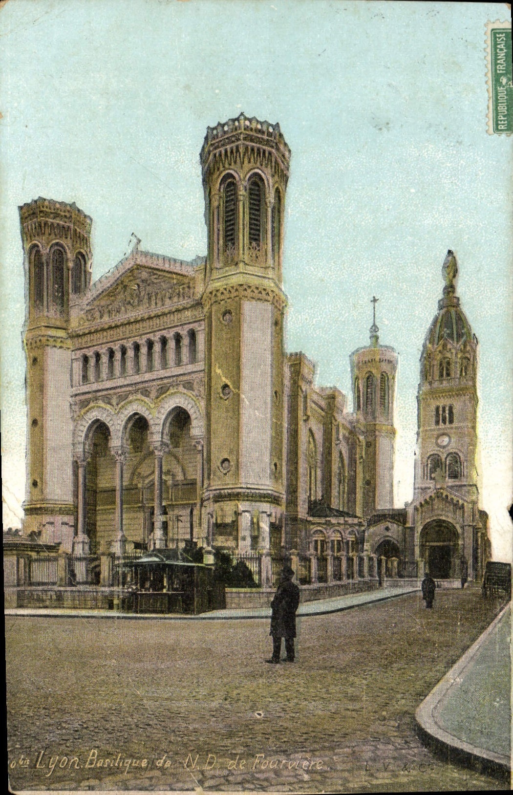 CPA Lyon Basilique de Nd de Fourviere 