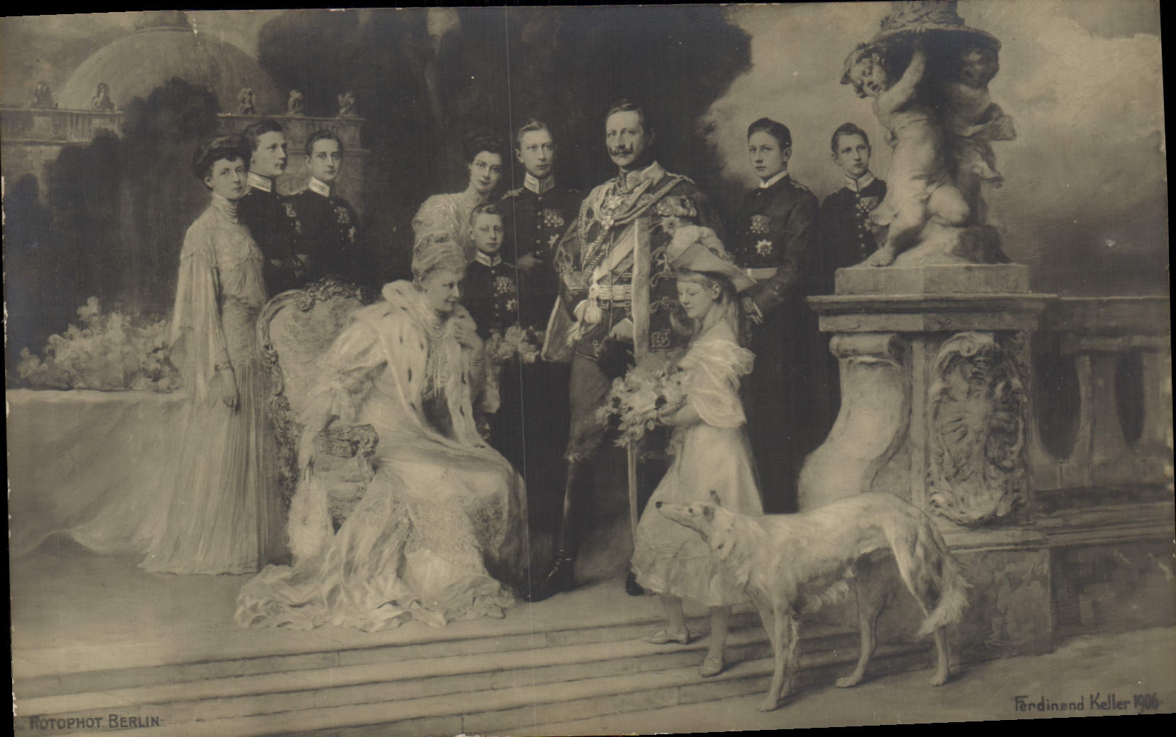 VINTAGE POSTCARD Royal family Hohenzollern Dog