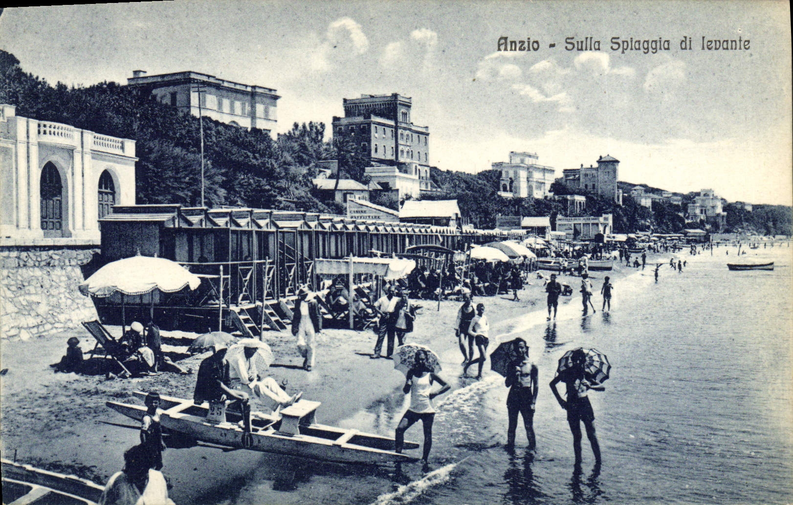VINTAGE POSTCARD Anzio Sulla Spiaggia di Levante