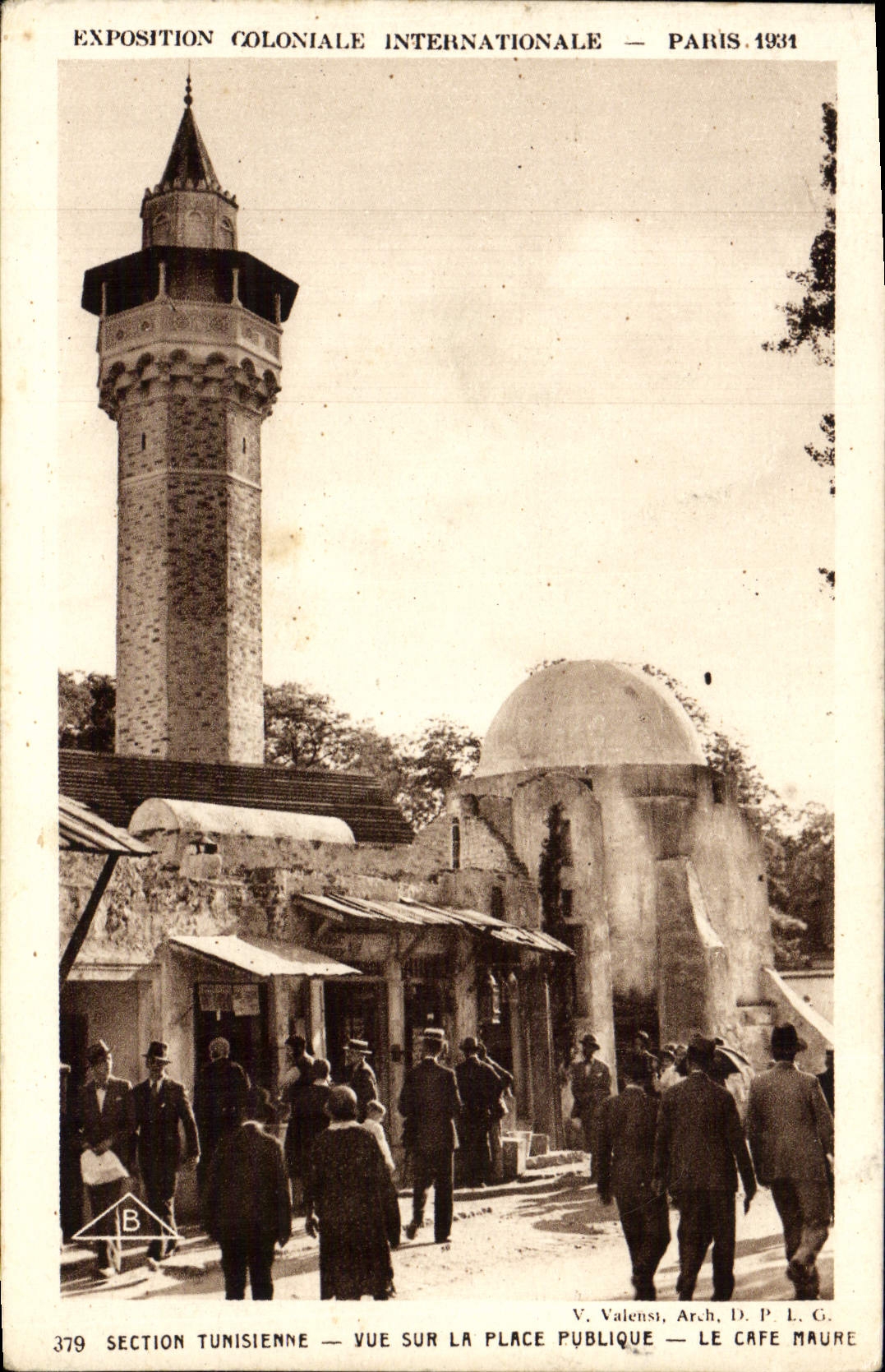 CPA Exposition Coloniale Internationale Paris 1931 Section tunisienne Vue sur la place publique Le cafe Maure