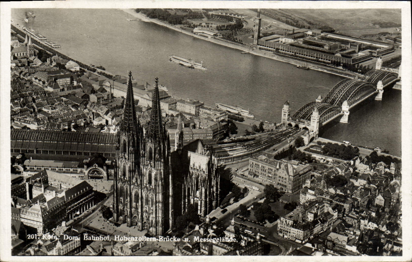 CPM Koln Dom Bahnhof Brucke
