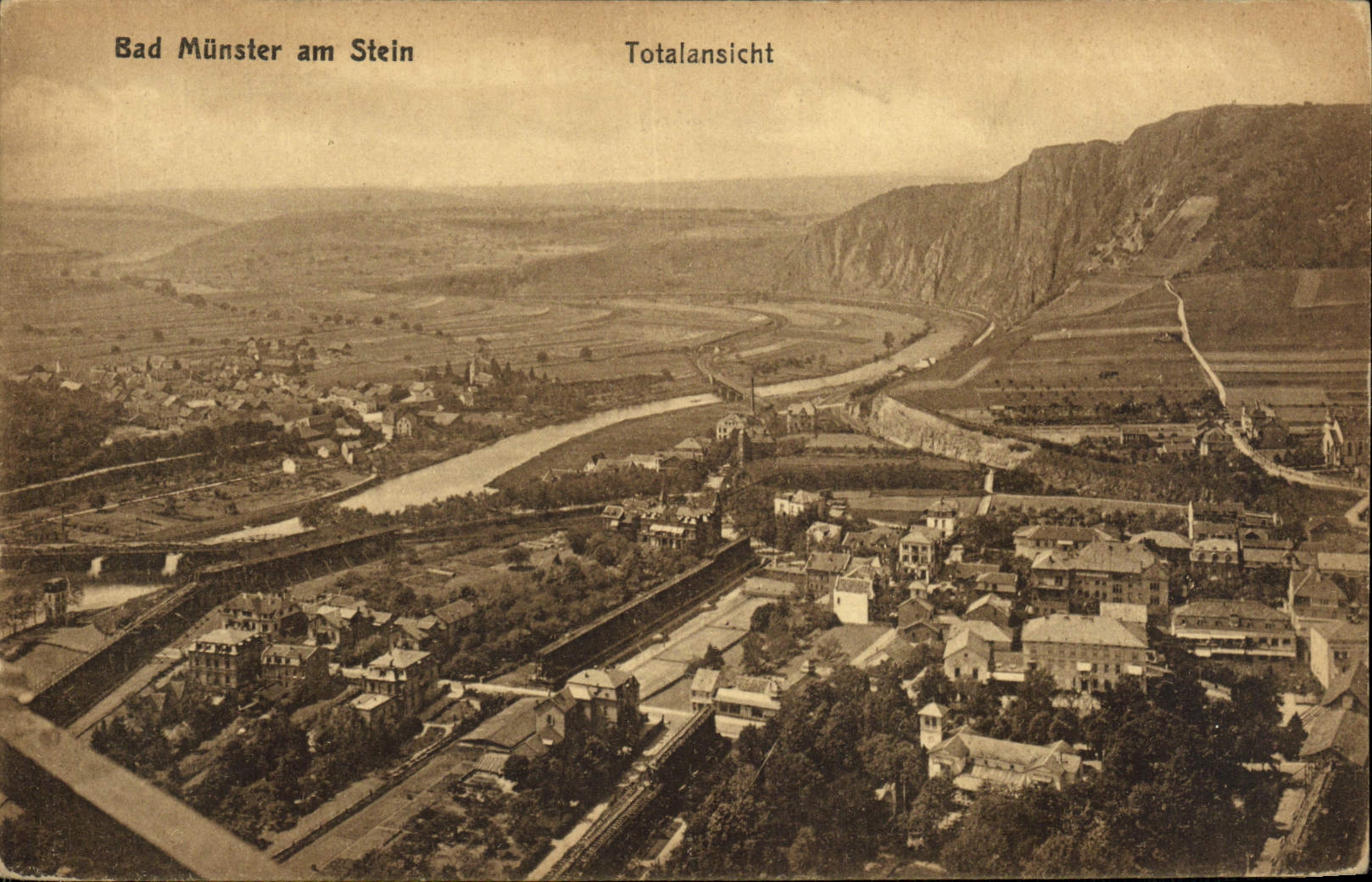 VINTAGE POSTCARD Bad Munster Am Stein Totalansicht