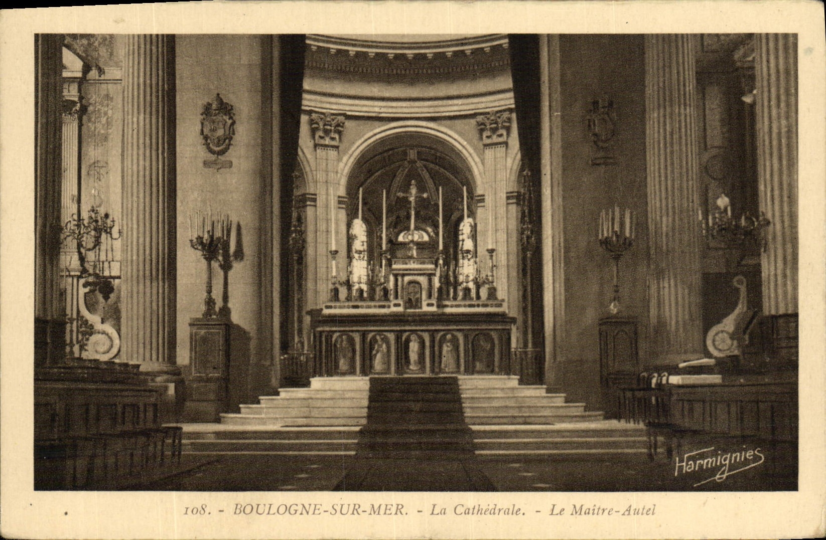 CPA Boulogne Sur Mer La Cathedrale Le Maitre Autei