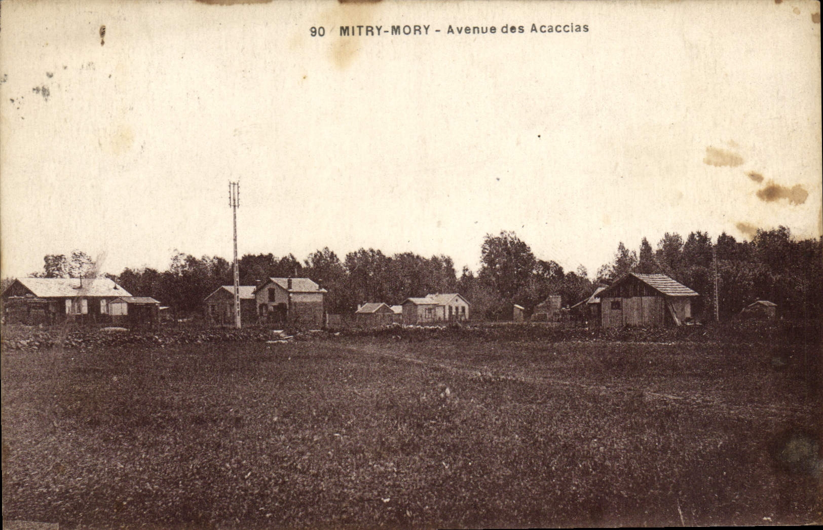 VINTAGE POSTCARD Mitry Mory Avenue Of Acaccias