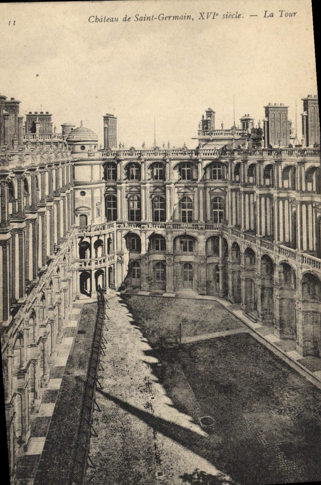 CPA St Germain en Laye Chateau La tour
