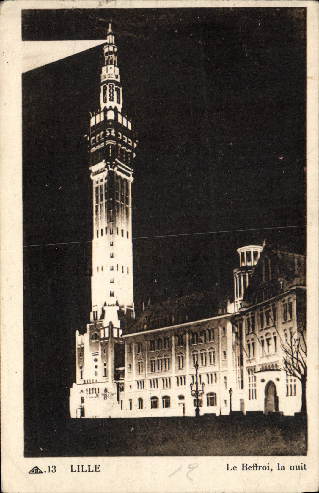 VINTAGE POSTCARD Lille the Belfry the Night