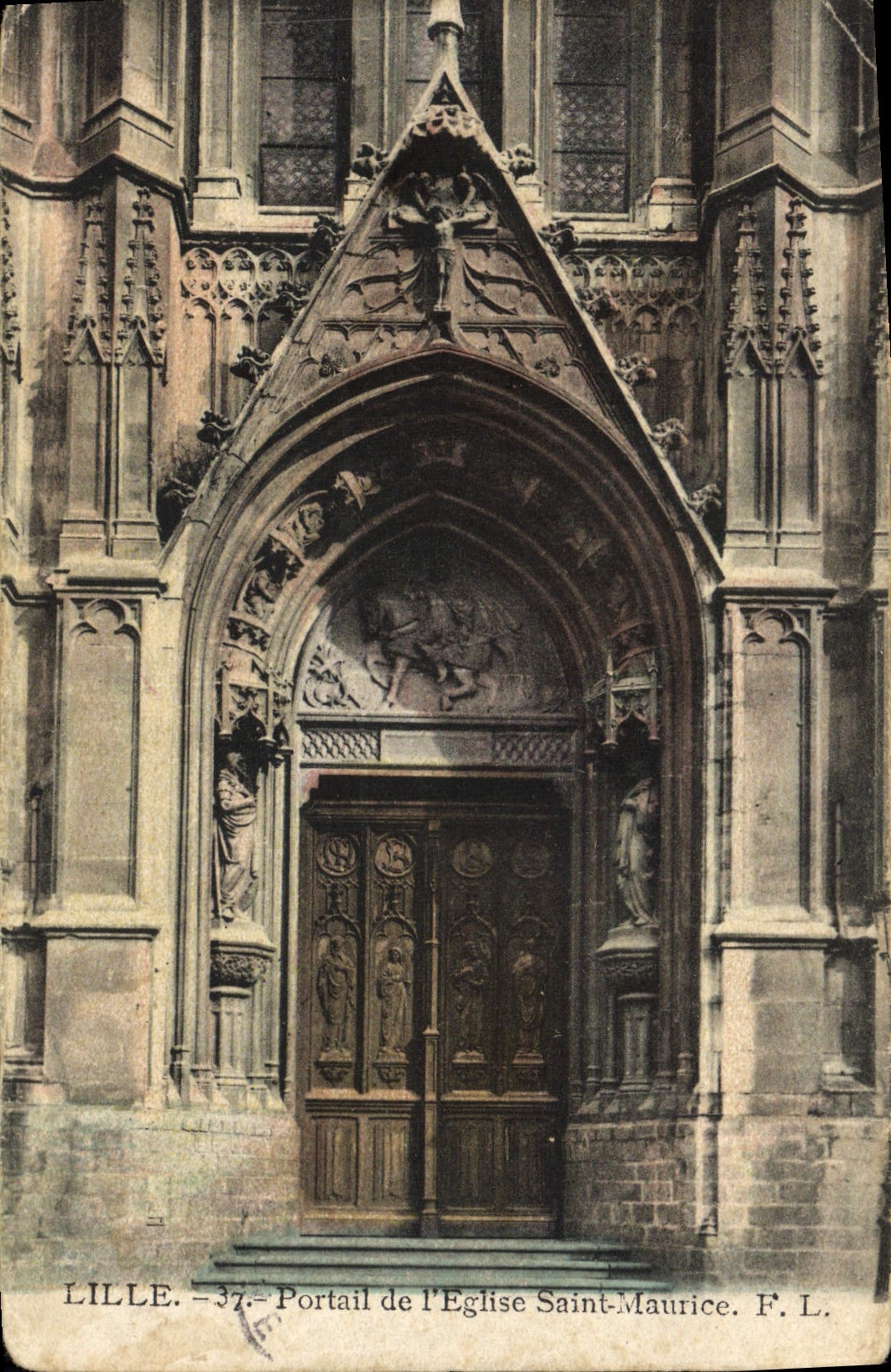 CPA Lille Portail de L'Eglise Saint Maurice
