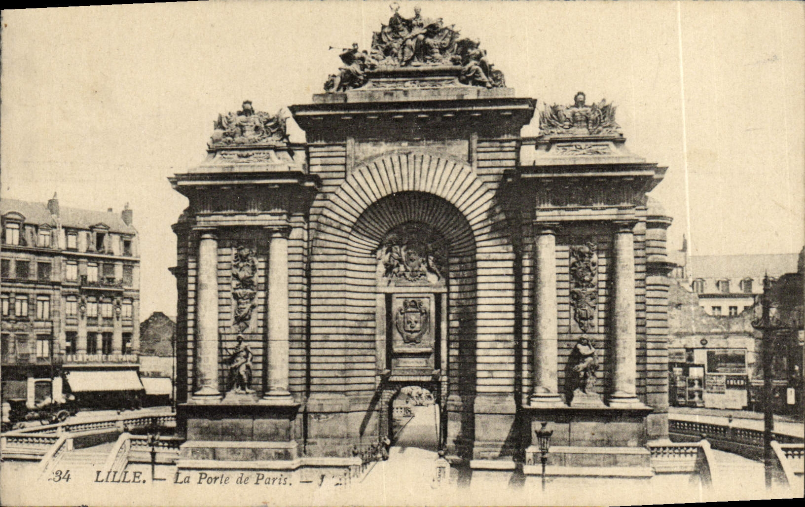 CPA Lille La Porte de Paris